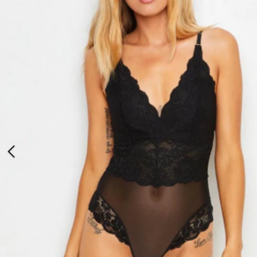 FREE PEOPLE BLACK LACE BODYSUIT